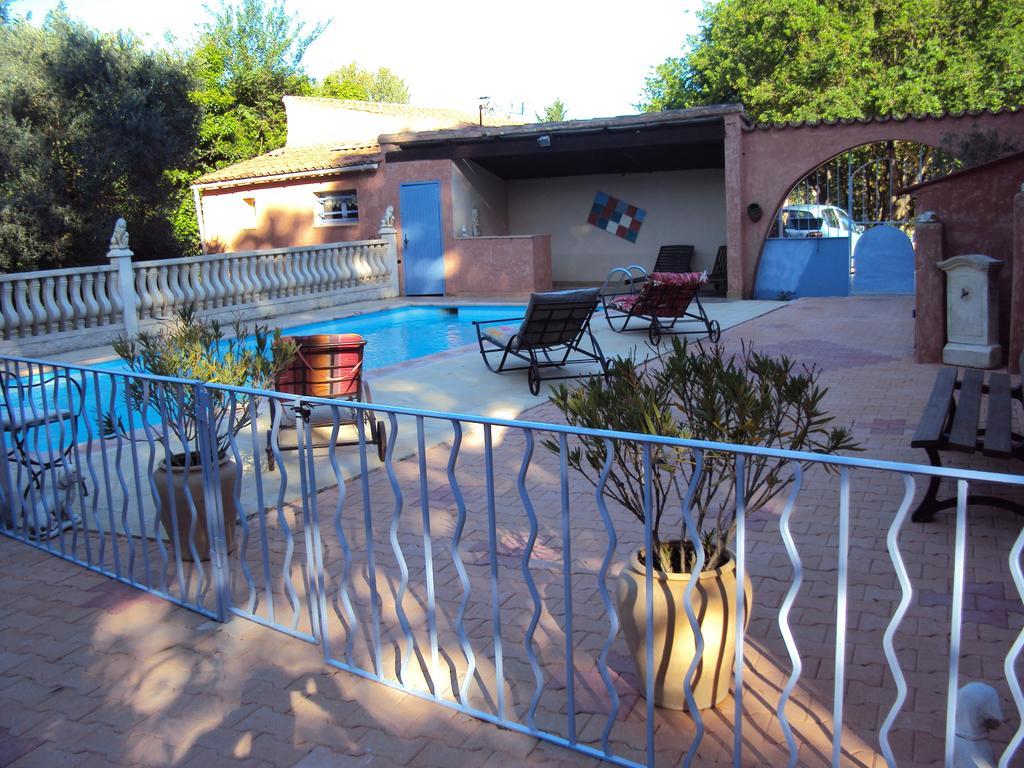 Maison D'Hotes La Douloire Pernes-les-Fontaines Ngoại thất bức ảnh